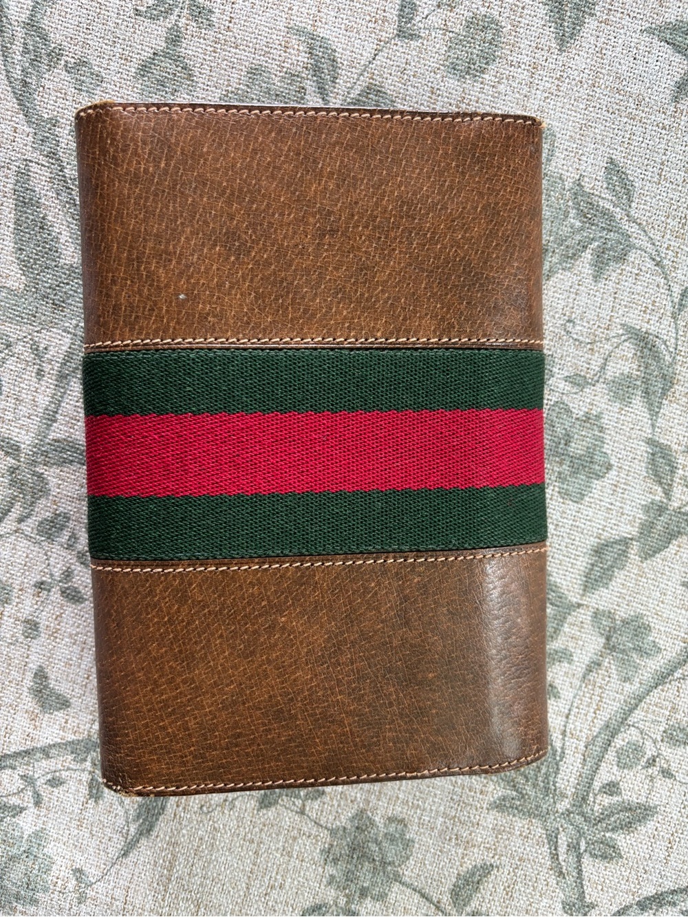 Vintage Authentic Gucci Wallet - Picture 2 of 6